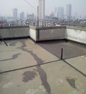 嘉善漏水维修 楼顶漏水是什么原因，楼顶漏水维修方法是什么?